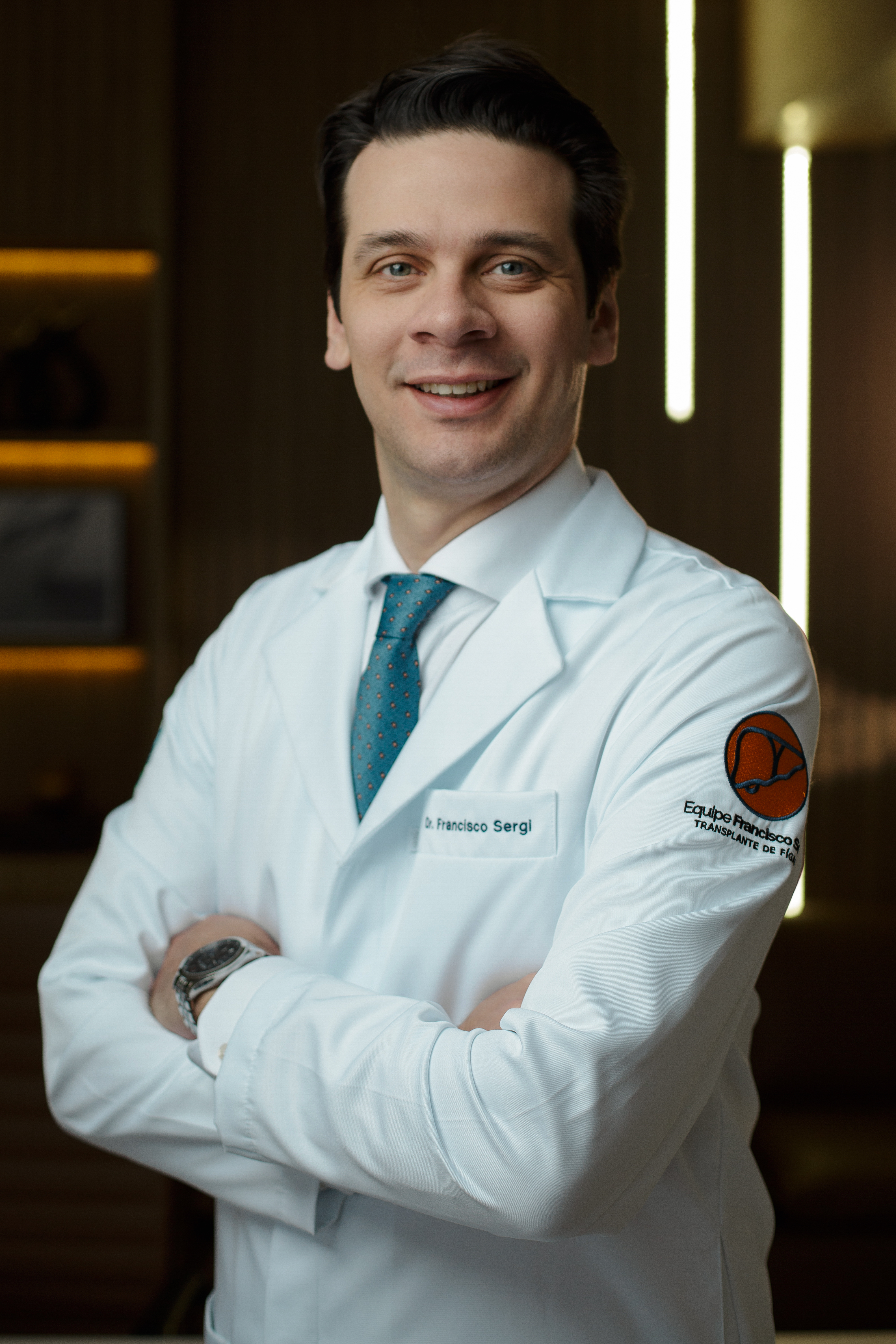 Dr. Francisco Sergi em consultório